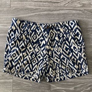Cynthia Rowley Blue & Cream Printed Shorts 12